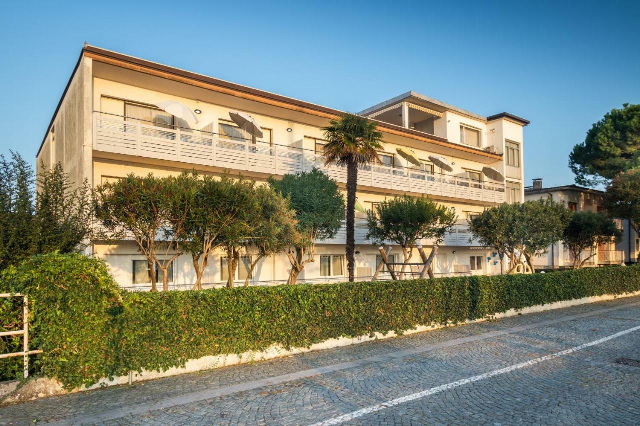 Yachting Residence Lignano Sabbiadoro Exteriör bild